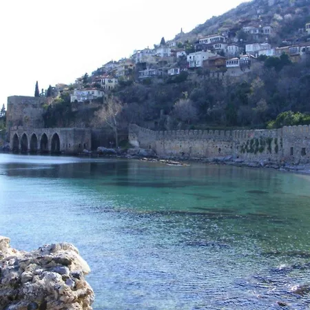 Tatil Evi Panoramic With A Pool Alanya