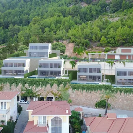 Tatil Evi Panoramic With A Pool