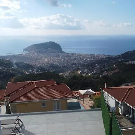 Panoramic With A Pool Dom wakacyjny Alanya