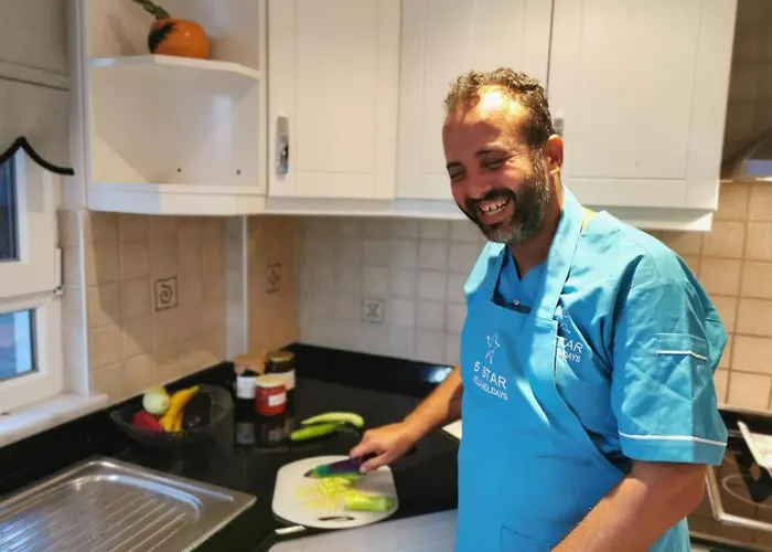 Panoramic With A Pool Tatil Evi *