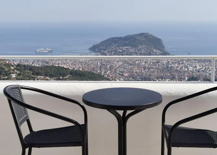 Panoramic With A Pool Tatil Evi