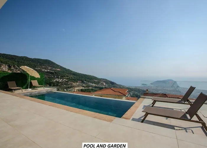 Panoramic With A Pool Дом отдыха *